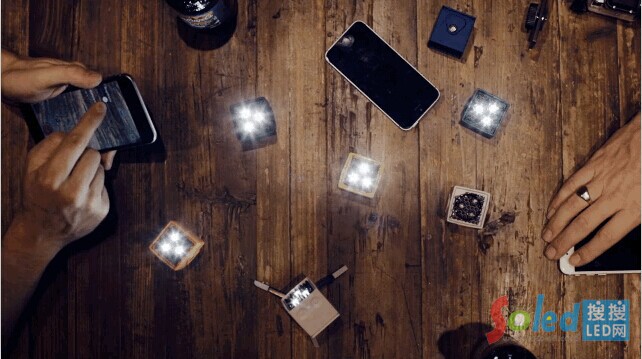 Lume Cube�{(l��n)���o�������a(b��)���