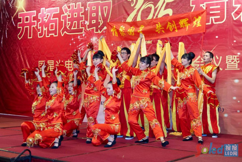 ���g��һ�á��赸����