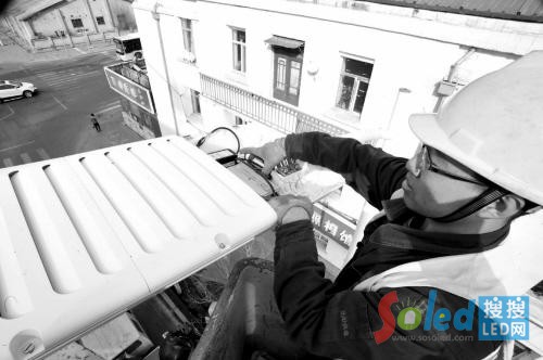 ���(y��ng)ԇ�c(di��n)LED·��