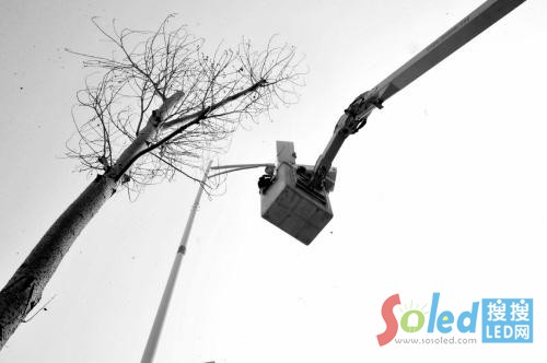 ʩ���ˆT���ڰ��b��wifi���ܵ�LED·��