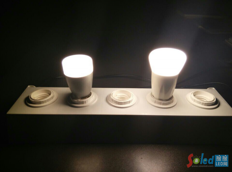 Yeelight Blue II��iMagic�׹�Ч������