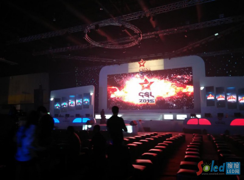 GSL 2015ِ��LED�@ʾ��ϵ�y(t��ng)�{(di��o)ԇ1