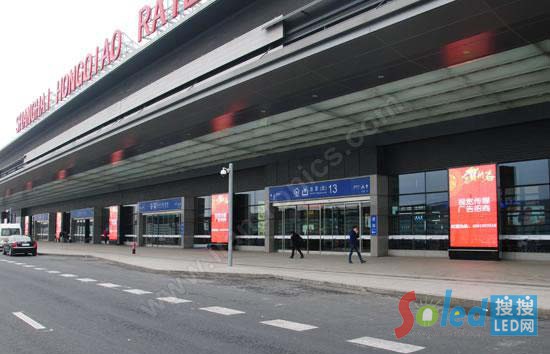 ����С�g���ڙC(j��)��(ch��ng)��(y��ng)��