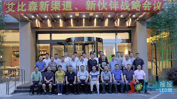 ����ɭ�c�����̺�Ӱ