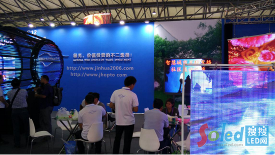 ���A��չλ