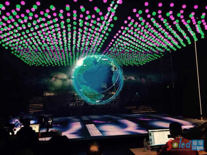 ���ݰ���Ͱ͔�(sh��)��(j��)�����@ʾϵ�y(t��ng)�F(xi��n)��(ch��ng)�{(di��o)ԇ