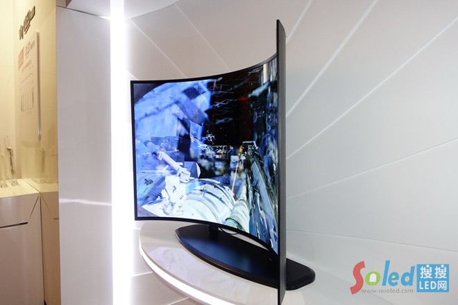 �@�׏��D���V��OLED��ʲô����һ���@ʾ���g(sh��) 5.JPG