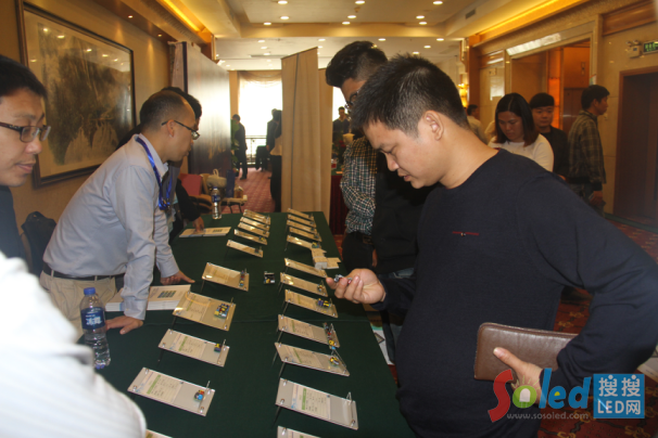 ʿ�m΢���LED��������оƬ��ϵ�y(t��ng)����չʾ