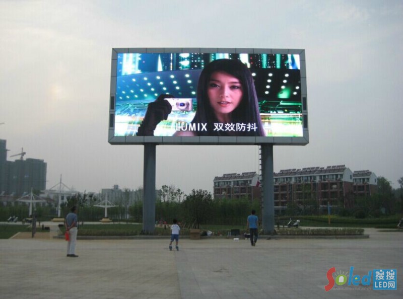 �����������~���^(q��)�����V�� P10ֱ������һ����ȫ�� 70ƽ�װ���